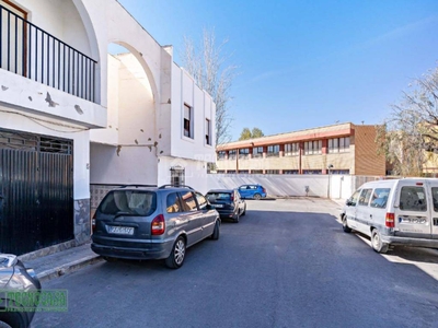 Venta Casa adosada en C. Huelva 5 Berja. Con terraza 128 m²