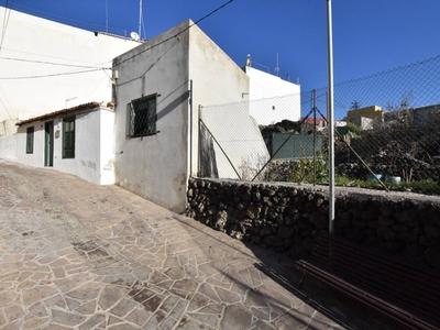 Venta Casa rústica Guía de Isora. 88 m²