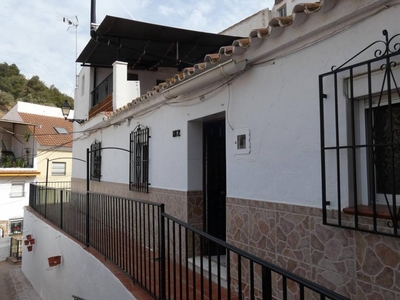 Venta Casa rústica Vélez-Málaga. 64 m²