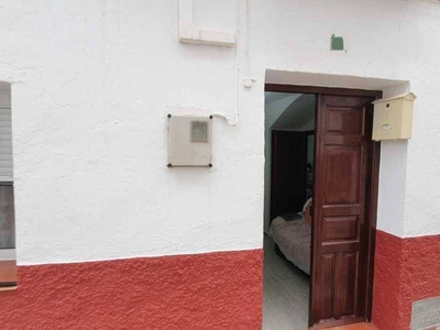 Venta Casa rústica Yunquera. 84 m²