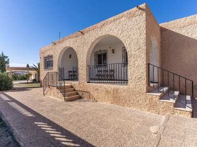 Venta Casa unifamiliar en Abanico Del (retamar) Almería. Con terraza 201 m²