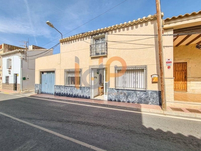 Venta Casa unifamiliar Huércal-Overa. Con balcón 135 m²