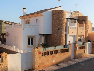 Venta Casa unifamiliar en Paises Bajos (r) 40 Roquetas de Mar. Con terraza 240 m²