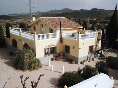 Venta Casa unifamiliar Vélez-Rubio. Con terraza 170 m²