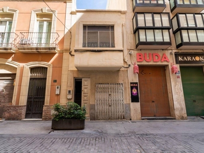 Venta Chalet en Calle Padre Santa Ella 15 Almería. 120 m²