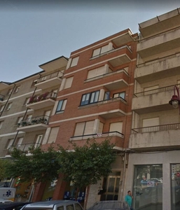 Venta de piso en Barco de Valdeorras (O) de 4 habitaciones con terraza y balcón