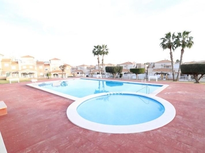 Bungalow en venta en Aguas Nuevas, Torrevieja