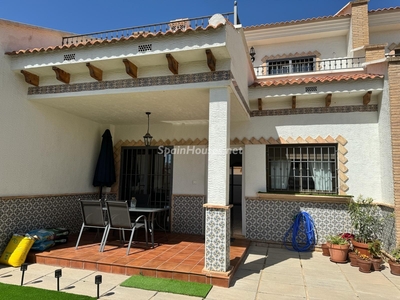 Casa adosada en venta en San Miguel de Salinas