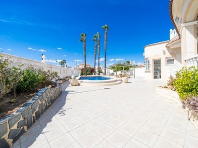 Villa en La Marina, Alicante provincia