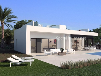 Villa en venta en Campoamor, Orihuela