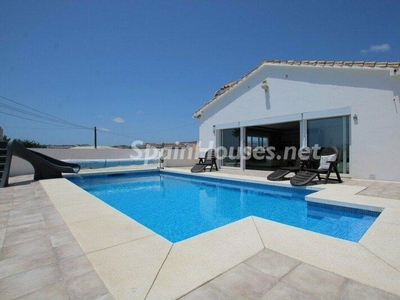 Villa en venta en La Cala de Mijas, Mijas