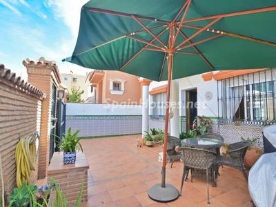 Villa independiente en venta en Fuengirola