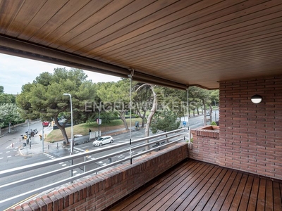Alquiler piso excelente piso de 250m2 utiles en Pedralbes en Barcelona