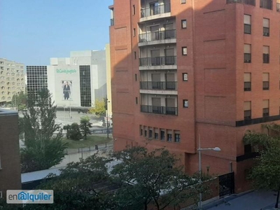 Apartamento de alquiler en Avenida Fernando Calzadilla Maestre, Pardaleras