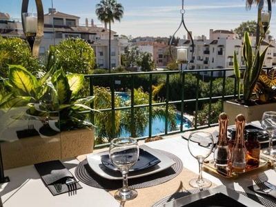Apartamento en venta en Rodeo Alto - Guadaiza - La Campana, Marbella, Málaga
