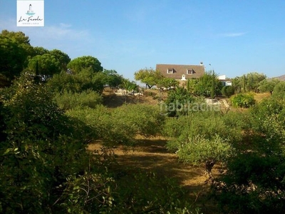 Casa con terreno en pantano del limonero (malaga) en Málaga