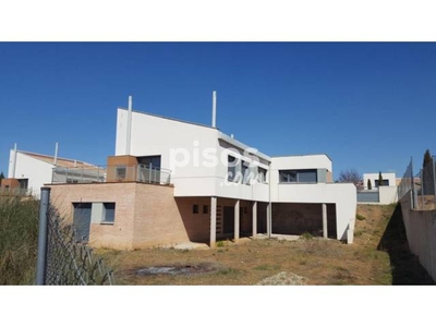 Chalet en venta en Calle de La Calandria