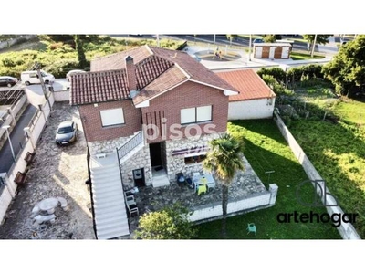 Chalet en venta en Los Castros