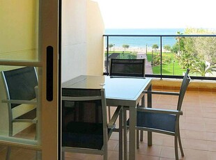 Apartamento de 3 habitaciones a 50 m de la playa