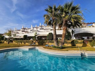 Apartamento en venta en Aloha Golf, Marbella, Málaga