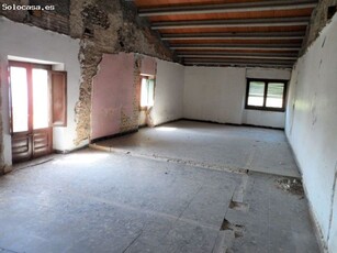 Casa de Pueblo en Venta en Benamer, Girona