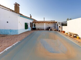 Casa en venta en Cortes de Baza, Granada