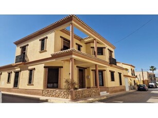 Casa en Venta en Turre, Almería