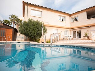 Chalet en venta en La Manga del Mar Menor, Murcia