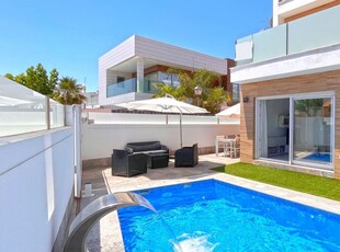 Chalet en venta en Los Peñascos - El Salero - Los Imbernones, San Pedro del Pinatar, Murcia