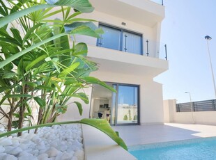 Chalet en venta en Los Secanos, Guardamar del Segura, Alicante