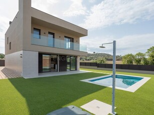 Chalet en venta en Pals, Girona