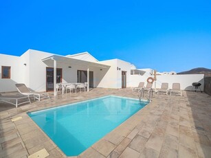 Chalet en venta en Playa Blanca, Yaiza, Lanzarote