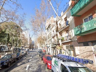 Local comercial en venta de 85 m2 , Sant Martí, Barcelona