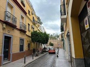 Piso de dos habitaciones segunda planta, San Julián, Sevilla