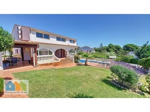 Villa de Lujo en Venta en Cunit, Tarragona