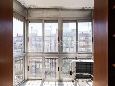 Alquiler apartamento luminoso piso ruzafa para corta estancia en Valencia