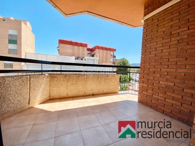 Alquiler piso en paseo marqués de corvera 94 piso con 4 habitaciones amueblado con aire acondicionado y vistas a la montaña en Murcia