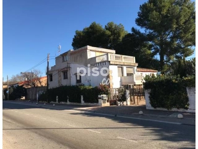 Casa en venta en Calle de Les Quatre Carreteres, nº 16-18