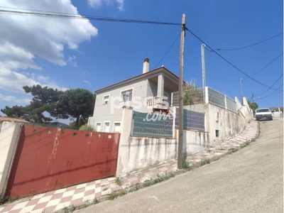 Casa en venta en Carrer de la Violeta, 1