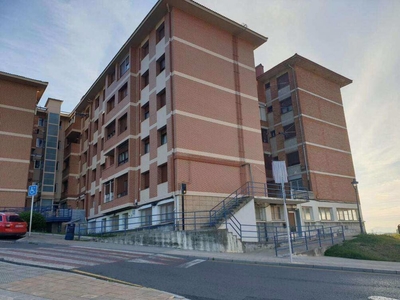 Duplex en venta en Portugalete de 79 m²