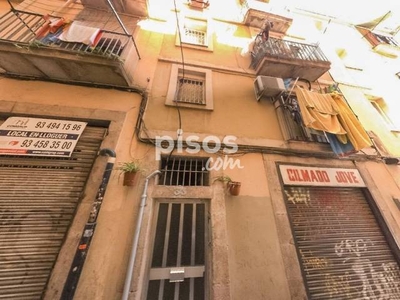 Piso en venta en El Raval