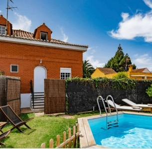 Venta de casa con piscina y terraza en Valsequillo (Valsequillo de Gran Canaria), LOS ALMENDROS