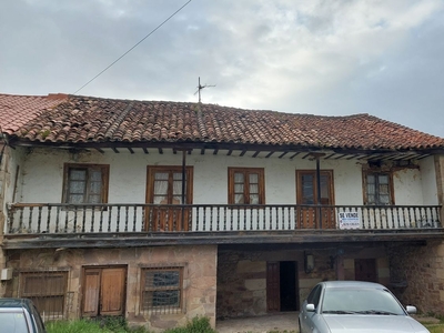 Venta de casa en Torrelavega
