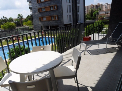 Venta de piso con piscina y terraza en Benicasim (Benicàssim)