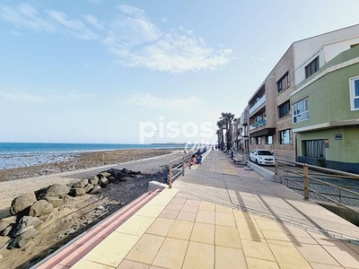 Casa adosada en venta en Calle de López de Legazpi en Agüimes por 297.000 €