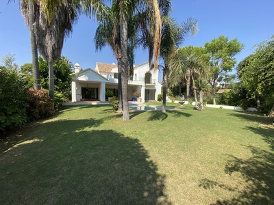 Chalet en venta en Guadalmina Baja, Marbella, Málaga