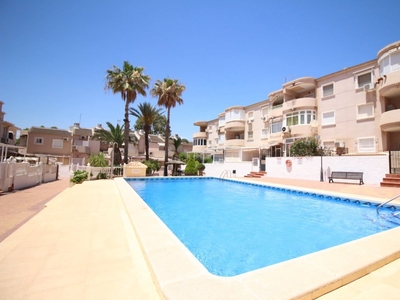 Chalet en venta en Mil Palmeras, Orihuela, Alicante