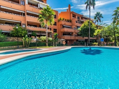 Piso en venta en La Carolina - Guadalpín, Marbella, Málaga