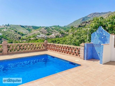Alquiler casa piscina Frigiliana