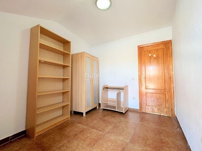 Alquiler piso con 2 habitaciones con parking, calefacción y aire acondicionado en Colmenar Viejo